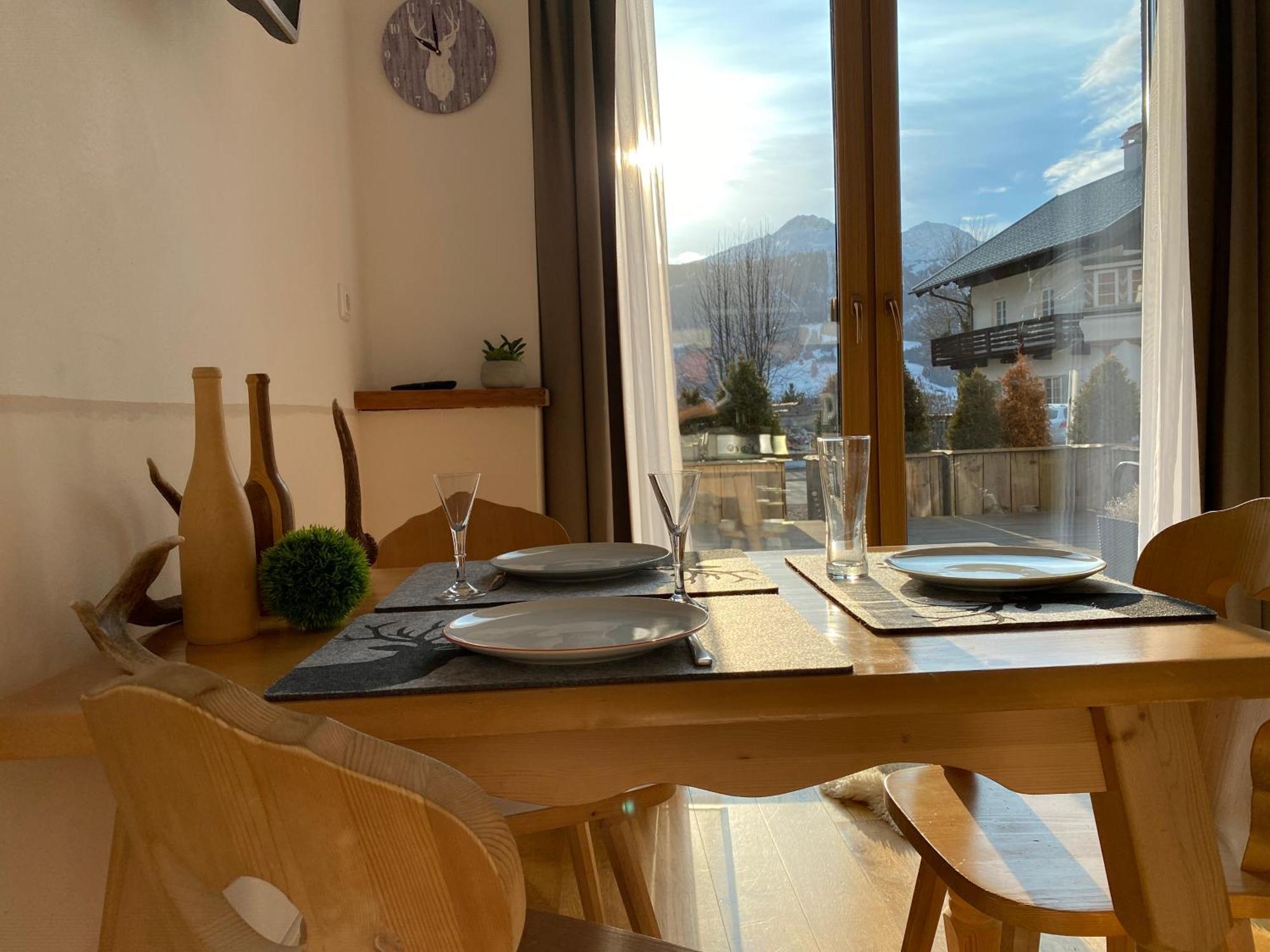 エールヴァルトHaus Alpengluehenアパートメント エクステリア 写真